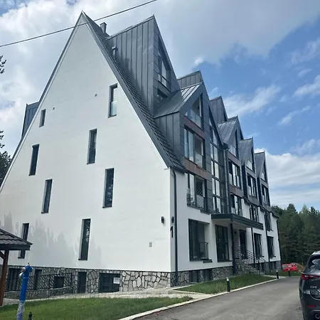 Apartment Planina Zove